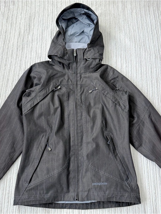 Patagonia Jackets & Blazers - Vintage Patagonia Women’s Rubicon Hooded Shell Jacket